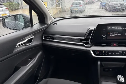 SG73OSD Kia Sportage 1.6 T-GDi 2 Euro 6 (s/s) 5dr Thumbnail #21