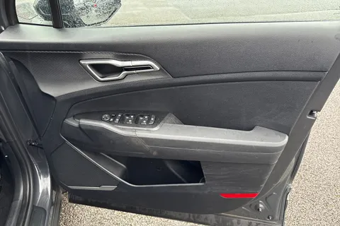 SG73OSD Kia Sportage 1.6 T-GDi 2 Euro 6 (s/s) 5dr Thumbnail #22