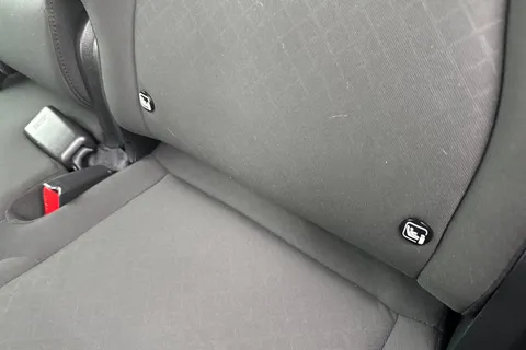 SG73OSD Kia Sportage 1.6 T-GDi 2 Euro 6 (s/s) 5dr Thumbnail #37