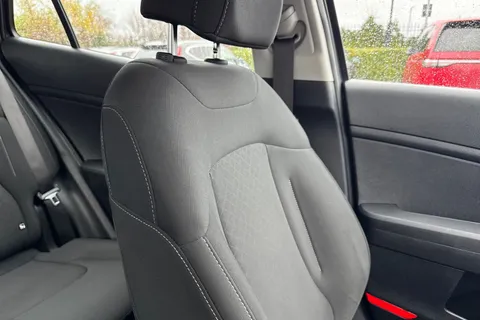 SG73OSD Kia Sportage 1.6 T-GDi 2 Euro 6 (s/s) 5dr Thumbnail #57