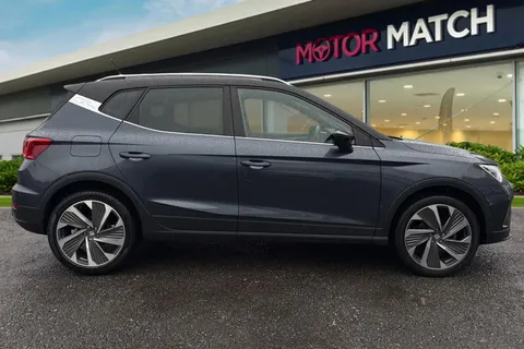 MM72VAY SEAT Arona 1.0 TSI FR Sport DSG Euro 6 (s/s) 5dr Thumbnail #4