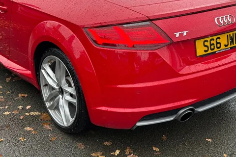 7 of 44 for Audi TT 2.0 TFSI S line Roadster Euro 6 (s/s) 2dr