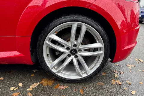 11 of 44 for Audi TT 2.0 TFSI S line Roadster Euro 6 (s/s) 2dr