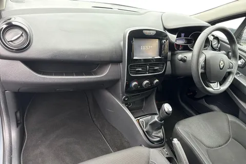 15 of 46 for Renault Clio 0.9 TCe Iconic Hatchback 5dr Petrol Manual Euro 6 (s/s) (75 ps)