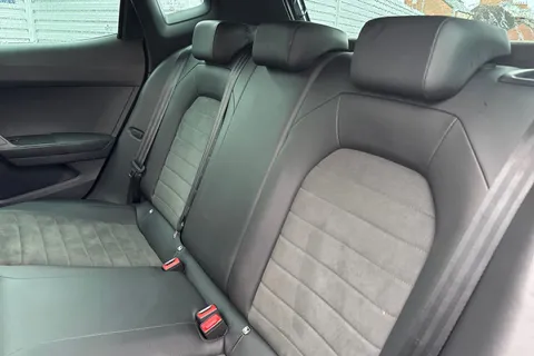 MM72VAY SEAT Arona 1.0 TSI FR Sport DSG Euro 6 (s/s) 5dr Thumbnail #20