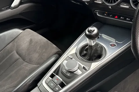 22 of 44 for Audi TT 2.0 TFSI S line Roadster Euro 6 (s/s) 2dr