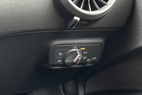 24 of 44 for Audi TT 2.0 TFSI S line Roadster Euro 6 (s/s) 2dr