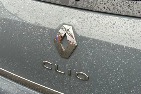 31 of 46 for Renault Clio 0.9 TCe Iconic Hatchback 5dr Petrol Manual Euro 6 (s/s) (75 ps)