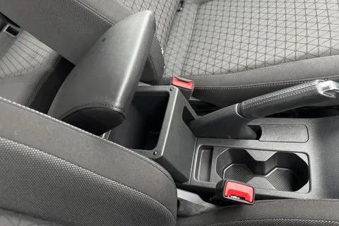 GF72YPC Volkswagen T-Cross 1.0 TSI 110 SE 5dr **WINTER PACK, PARKING SENSORS** Thumbnail #35