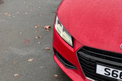 38 of 44 for Audi TT 2.0 TFSI S line Roadster Euro 6 (s/s) 2dr