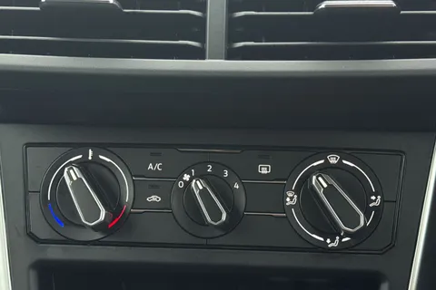 GF25ZRT Volkswagen Polo 1.0 TSI Match 5dr DSG Thumbnail #23