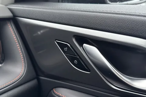 CU75ZHR MG Mg Hs 1.5 T-GDI Trophy Euro 6 (s/s) 5dr Thumbnail #41