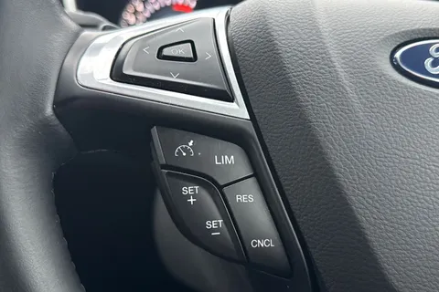 EG15AYT Ford Mondeo 2.0T EcoBoost Titanium Auto Euro 6 (s/s) 5dr Thumbnail #28