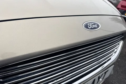 EG15AYT Ford Mondeo 2.0T EcoBoost Titanium Auto Euro 6 (s/s) 5dr Thumbnail #40