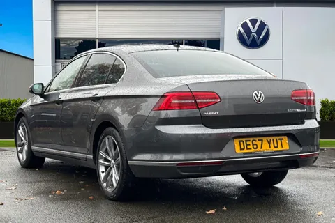 DE67YUT Volkswagen Passat 2.0 TDI GT 4dr | Adaptive Cruise Control |  ACC | Active Info Display Thumbnail #3