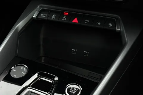 BK25OJT Audi A3 S line 35 TFSI  150 PS S tronic Thumbnail #40