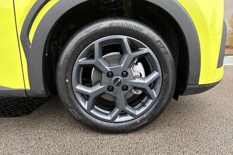 LA25YML BYD Dolphin Surf 115kW Comfort 43kWh 5dr Auto Thumbnail #8