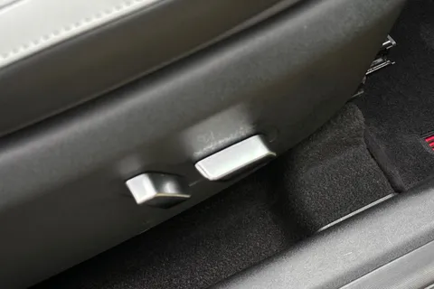 LA25YML BYD Dolphin Surf 115kW Comfort 43kWh 5dr Auto Thumbnail #40