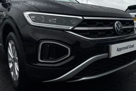 9 of 43 for VOLKSWAGEN T-ROC 1.5 TSI Style 5dr DSG