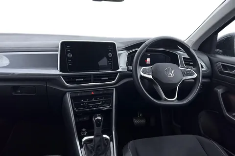 18 of 43 for VOLKSWAGEN T-ROC 1.5 TSI Style 5dr DSG