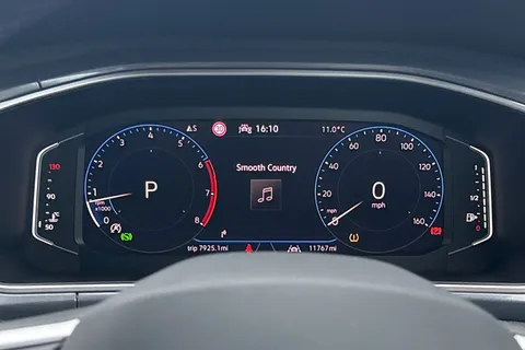 37 of 43 for VOLKSWAGEN T-ROC 1.5 TSI Style 5dr DSG