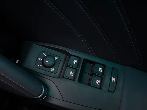 KR74UXC CUPRA Formentor 1.5 eHybrid 204 V3 5dr DSG Thumbnail #18