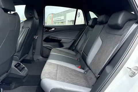 CX75KLZ Volkswagen ID.4 210kW Match Pro 77kWh 286PS 5dr Auto Thumbnail #38