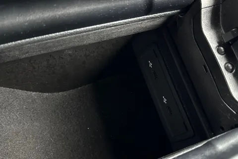 YN70UHL Mercedes-Benz A Class 1.3 A180 Sport (Executive) 7G-DCT Euro 6 (s/s) 5dr Thumbnail #58