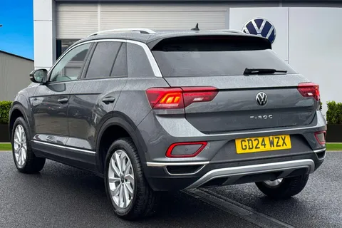 GD24WZX Volkswagen T-Roc 1.5 TSI Style 5dr DSG Thumbnail #3