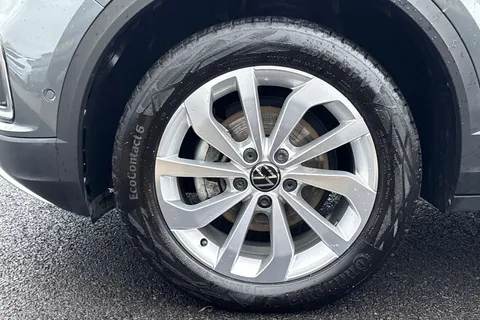GD24WZX Volkswagen T-Roc 1.5 TSI Style 5dr DSG Thumbnail #14