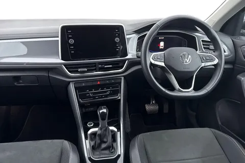 GD24WZX Volkswagen T-Roc 1.5 TSI Style 5dr DSG Thumbnail #19