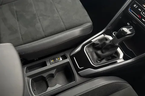 GD24WZX Volkswagen T-Roc 1.5 TSI Style 5dr DSG Thumbnail #24