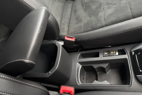 GD24WZX Volkswagen T-Roc 1.5 TSI Style 5dr DSG Thumbnail #37