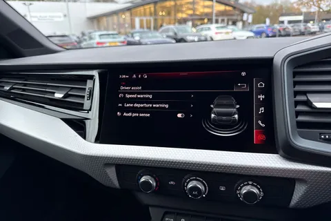 DF72WHA Audi A1 S line 30 TFSI  110 PS 6-speed Thumbnail #40