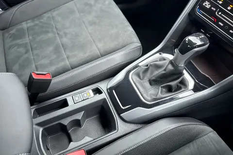 GD24RZN Volkswagen T-Roc 1.5 TSI Style 5dr DSG Thumbnail #20