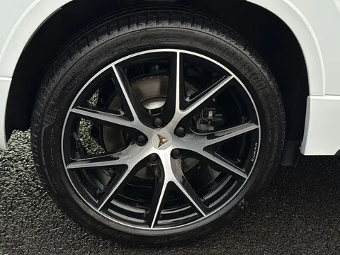 KP25DYD CUPRA Ateca 2.0 TSI VZ2 5dr DSG 4Drive **PANORAMIC SUNROOF** Thumbnail #23