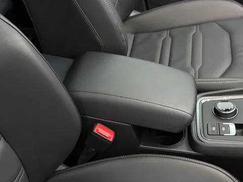 KP25DYD CUPRA Ateca 2.0 TSI VZ2 5dr DSG 4Drive **PANORAMIC SUNROOF** Thumbnail #34