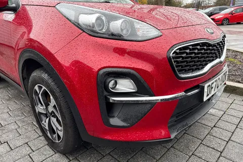 DF70UZR Kia Sportage 1.6 GDi 2 Euro 6 (s/s) 5dr Thumbnail #10