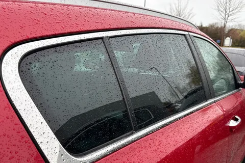 DF70UZR Kia Sportage 1.6 GDi 2 Euro 6 (s/s) 5dr Thumbnail #27