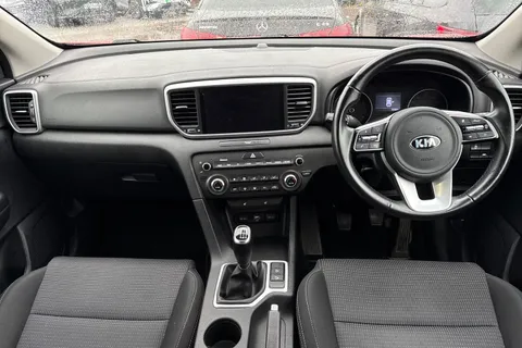 DF70UZR Kia Sportage 1.6 GDi 2 Euro 6 (s/s) 5dr Thumbnail #28