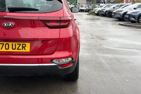 DF70UZR Kia Sportage 1.6 GDi 2 Euro 6 (s/s) 5dr Thumbnail #36