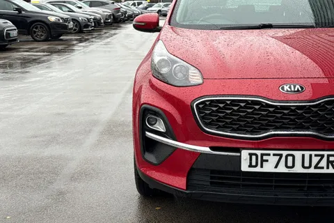 DF70UZR Kia Sportage 1.6 GDi 2 Euro 6 (s/s) 5dr Thumbnail #38