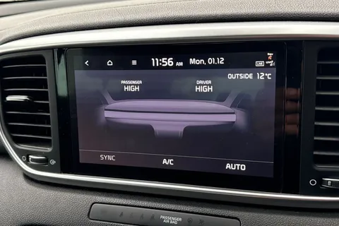 DF70UZR Kia Sportage 1.6 GDi 2 Euro 6 (s/s) 5dr Thumbnail #53