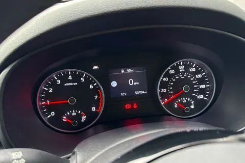 DF70UZR Kia Sportage 1.6 GDi 2 Euro 6 (s/s) 5dr Thumbnail #59