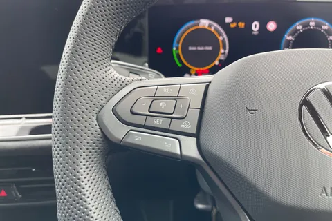 CX75SYJ Volkswagen Passat 1.5 TSI eHybrid 272 R-Line 5dr DSG ⭐Full Leather, Black Pack, Towbar⭐ Thumbnail #46