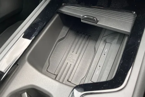 CX75SYJ Volkswagen Passat 1.5 TSI eHybrid 272 R-Line 5dr DSG ⭐Full Leather, Black Pack, Towbar⭐ Thumbnail #48