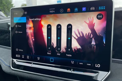 CX75SYJ Volkswagen Passat 1.5 TSI eHybrid 272 R-Line 5dr DSG ⭐Full Leather, Black Pack, Towbar⭐ Thumbnail #59