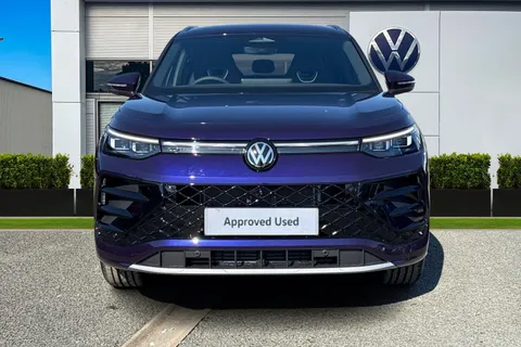 CX75KMO Volkswagen Tayron 1.5 eTSI R-Line 5dr DSG7 [7 Seat] Thumbnail #6