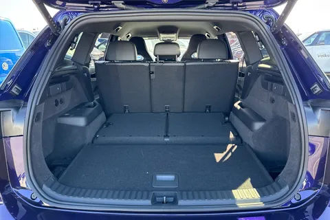 CX75KMO Volkswagen Tayron 1.5 eTSI R-Line 5dr DSG7 [7 Seat] Thumbnail #10