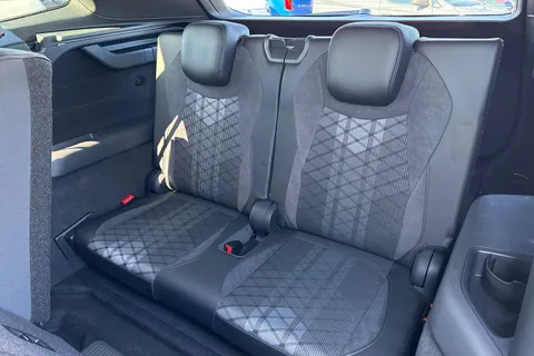 CX75KMO Volkswagen Tayron 1.5 eTSI R-Line 5dr DSG7 [7 Seat] Thumbnail #33